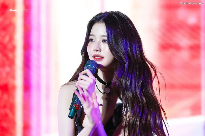 Jang Won-young  장원영 WONYOUNG photo 24 of 5846