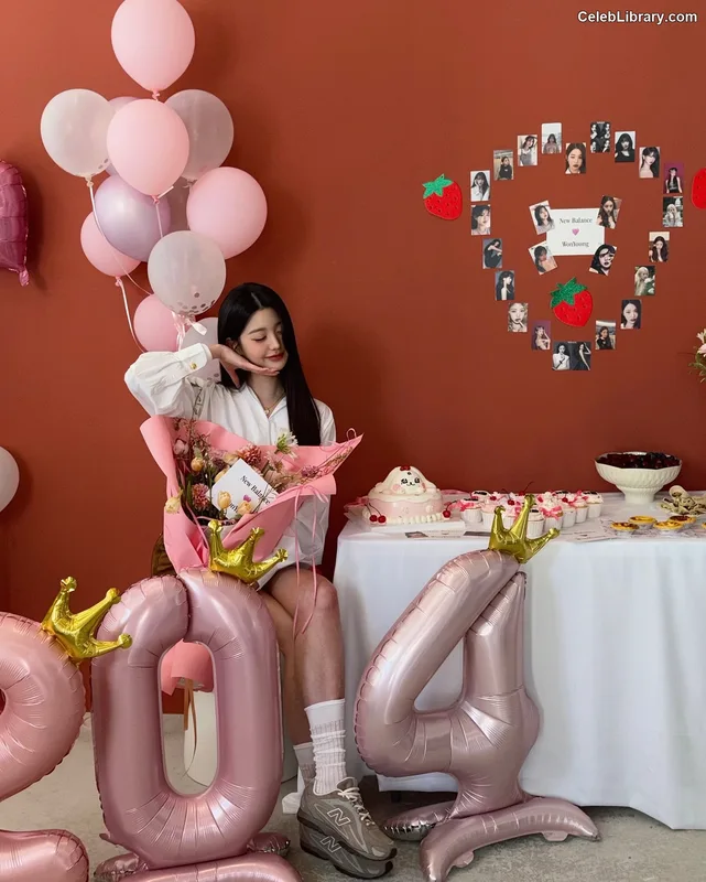 Jang Won-young  장원영 WONYOUNG photo 4 of 5846