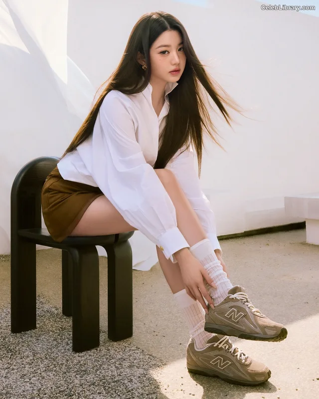 Jang Won-young  장원영 WONYOUNG photo 7 of 5846