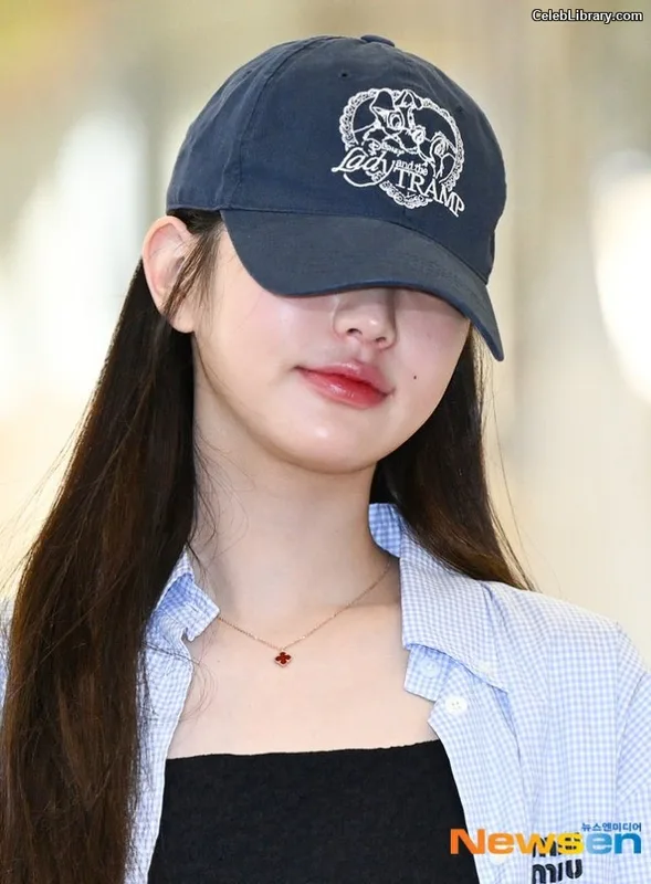Jang Won-young  장원영 WONYOUNG photo 18 of 5846