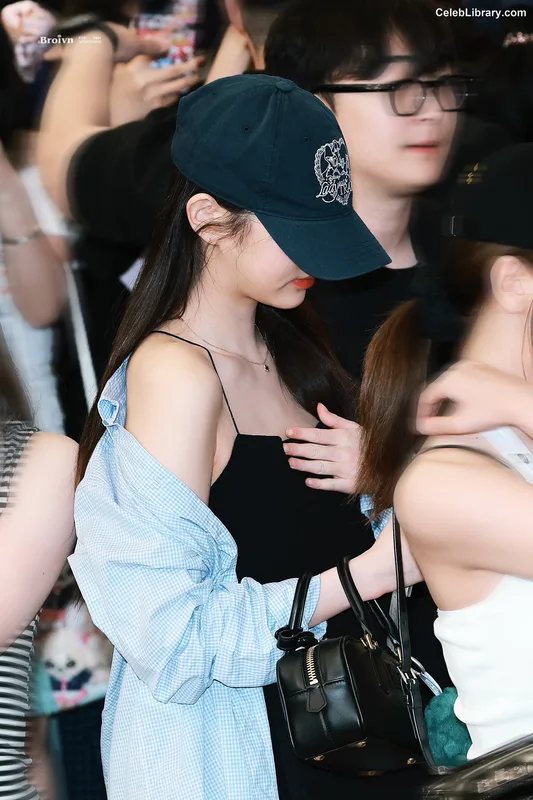 Jang Won-young  장원영 WONYOUNG photo 13 of 5846