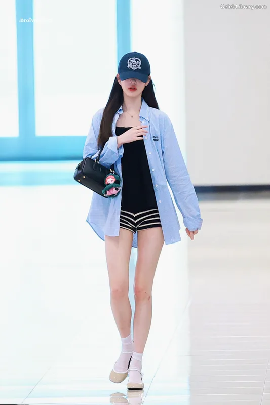 Jang Won-young  장원영 WONYOUNG photo 14 of 5846
