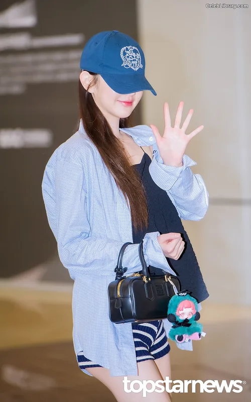 Jang Won-young  장원영 WONYOUNG photo 17 of 5846