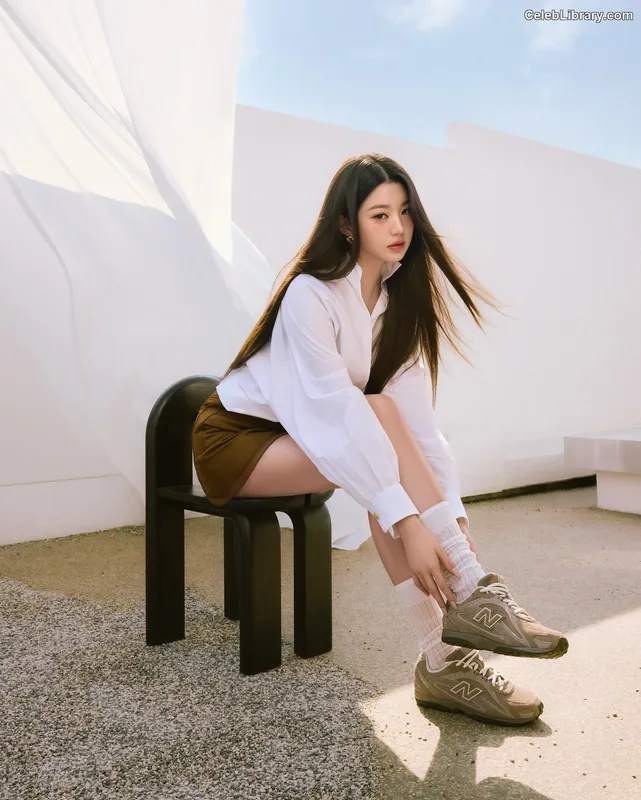 Jang Won-young  장원영 WONYOUNG photo 20 of 5846