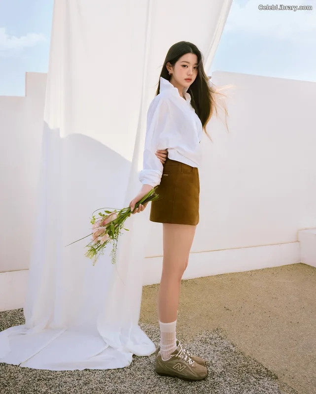 Jang Won-young  장원영 WONYOUNG photo 23 of 5846
