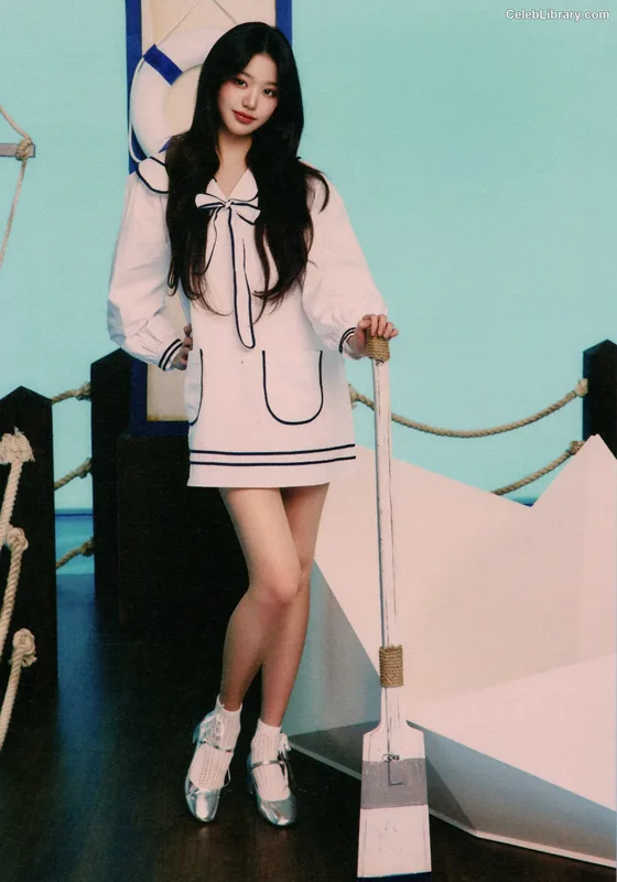 Jang Won-young  장원영 WONYOUNG photo 1 of 5846