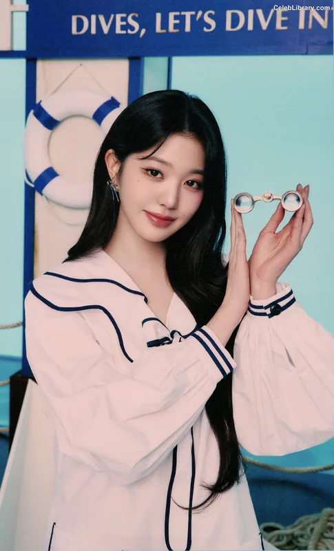 Jang Won-young  장원영 WONYOUNG photo 3 of 5846