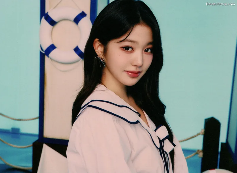 Jang Won-young  장원영 WONYOUNG photo 4 of 5846