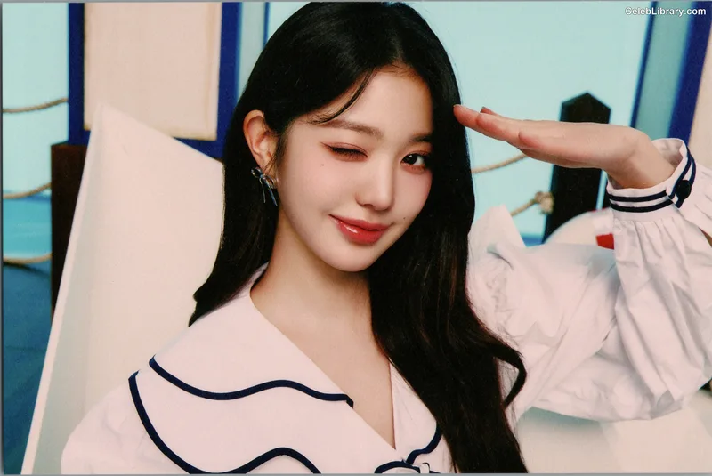 Jang Won-young  장원영 WONYOUNG photo 10 of 5846