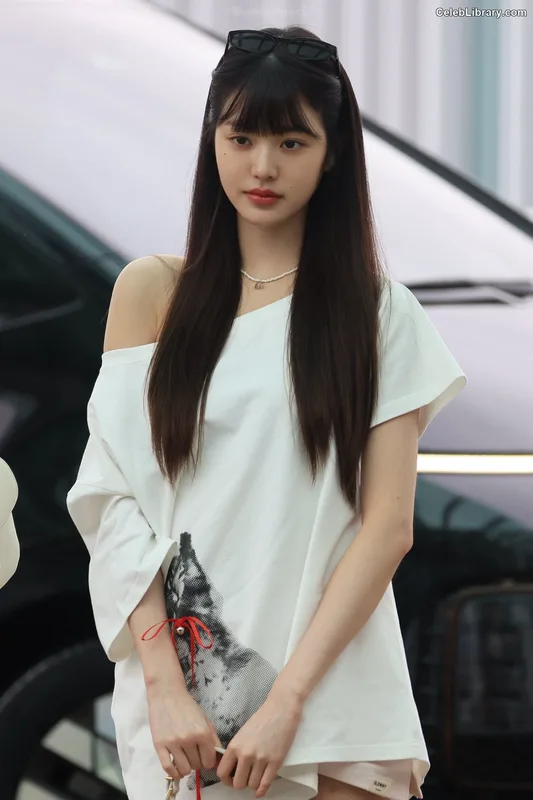 Jang Won-young  장원영 WONYOUNG photo 13 of 5846