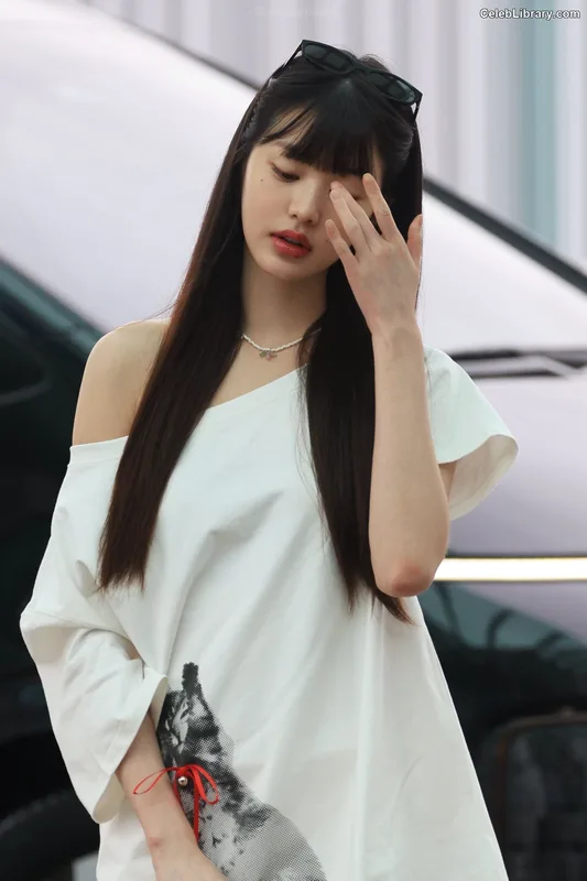 Jang Won-young  장원영 WONYOUNG photo 14 of 5846