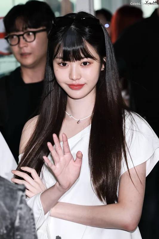 Jang Won-young  장원영 WONYOUNG photo 15 of 5846