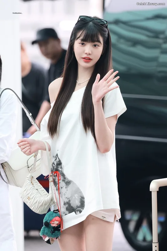 Jang Won-young 장원영 WONYOUNG photo 11 of 5846