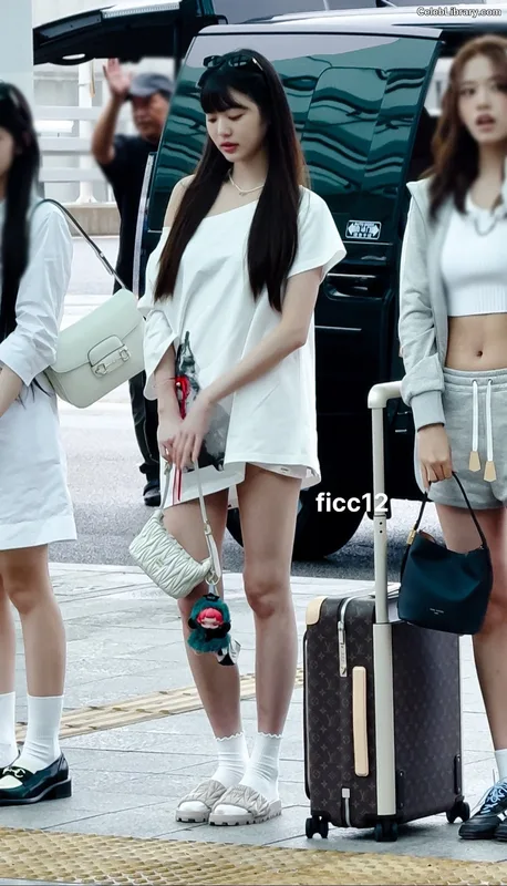 Jang Won-young 장원영 WONYOUNG photo 20 of 5846