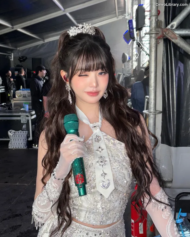 Jang Won-young 장원영 WONYOUNG photo 23 of 5846