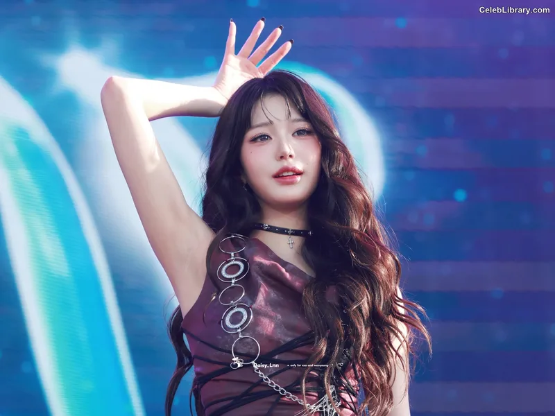 Jang Won-young 장원영 WONYOUNG photo 12 of 5846