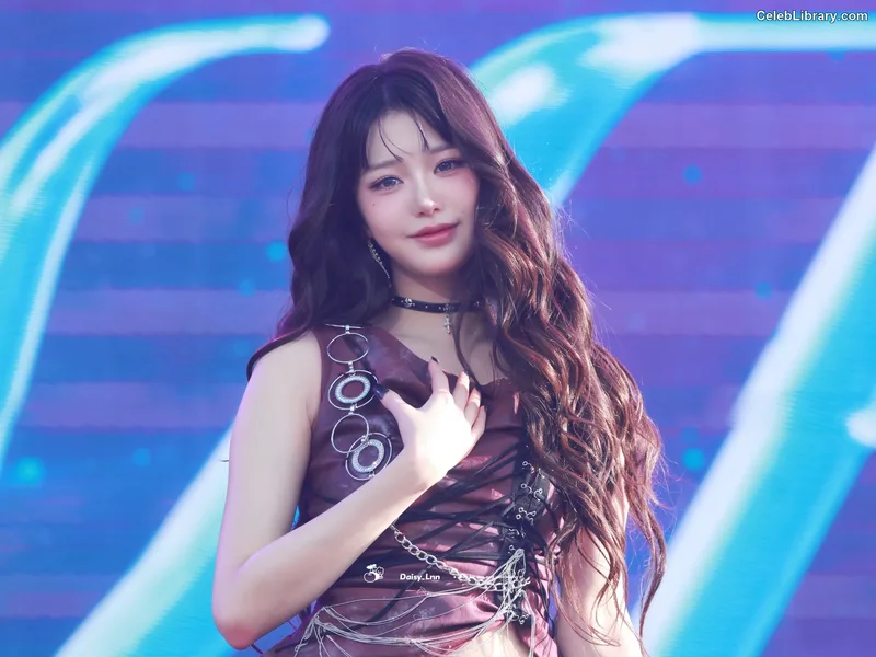 Jang Won-young 장원영 WONYOUNG photo 13 of 5846