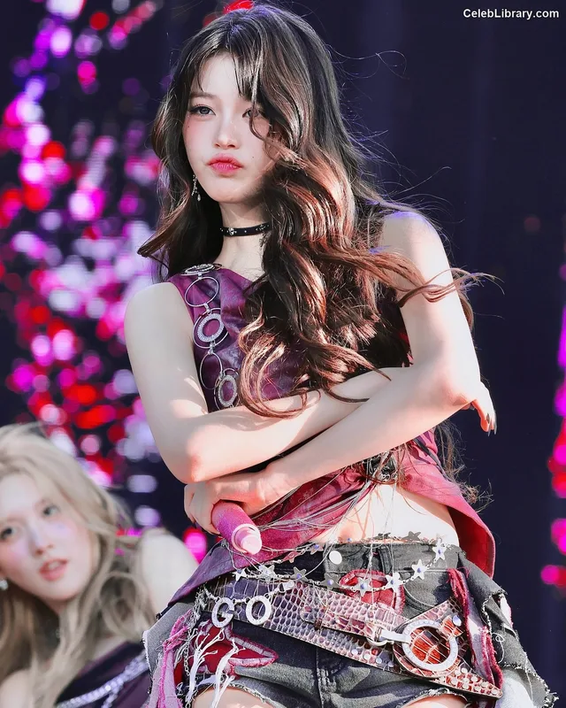Jang Won-young 장원영 WONYOUNG photo 6 of 5846