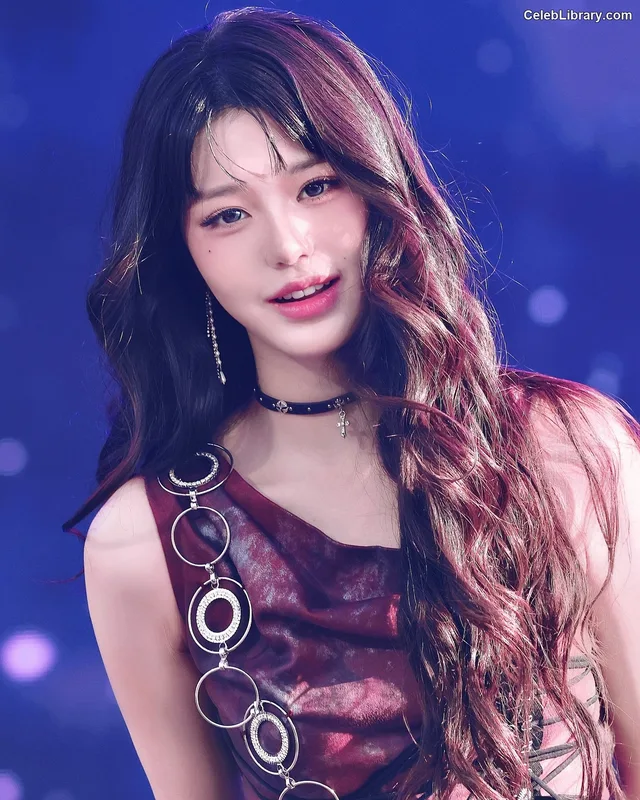 Jang Won-young 장원영 WONYOUNG photo 7 of 5846