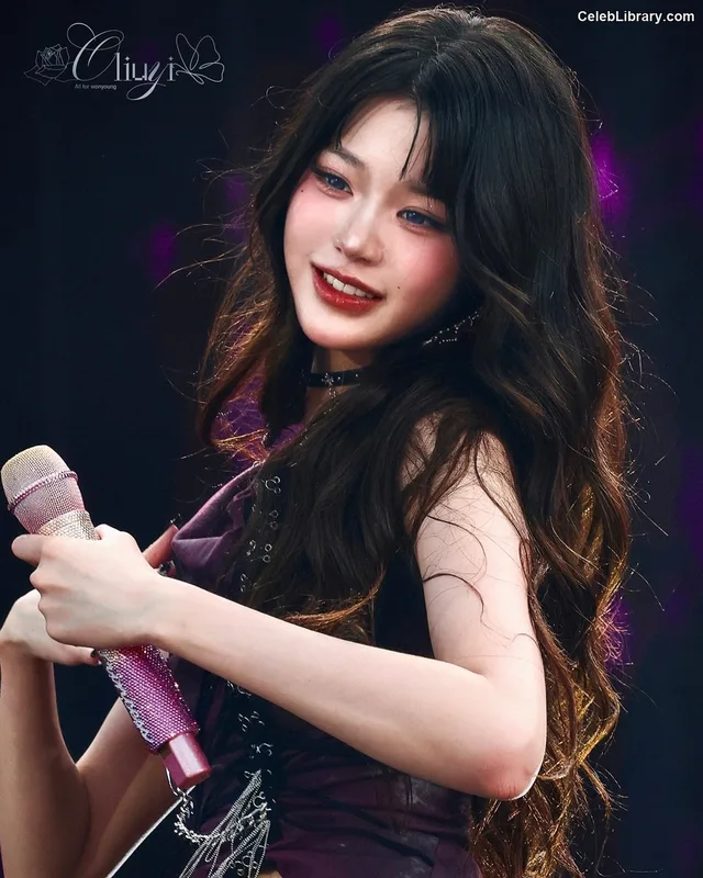Jang Won-young 장원영 WONYOUNG photo 9 of 5846
