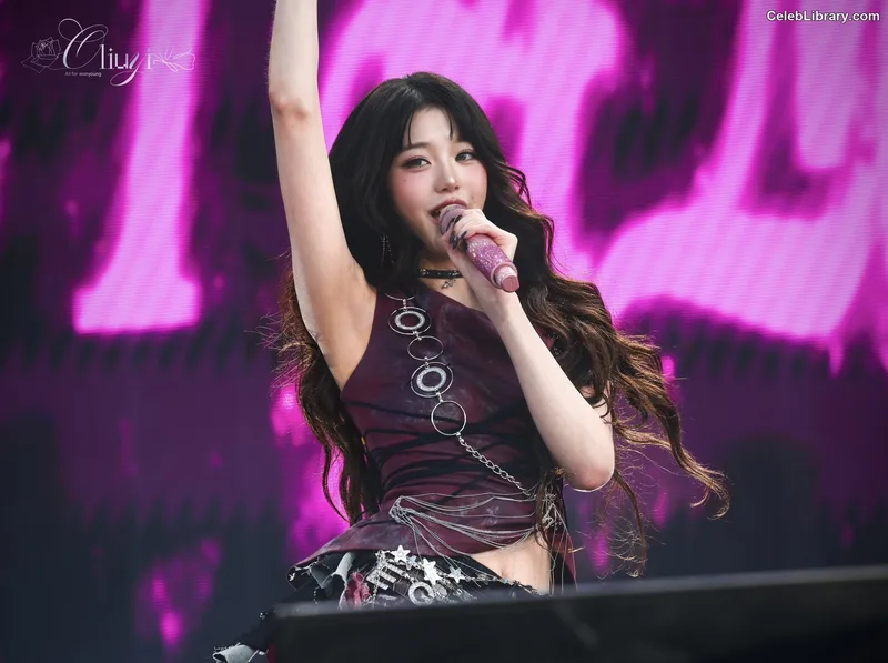 Jang Won-young 장원영 WONYOUNG photo 12 of 5846
