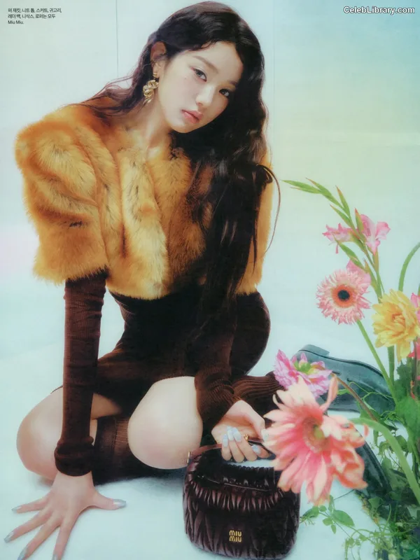 Jang Won-young 장원영 WONYOUNG photo 23 of 5846