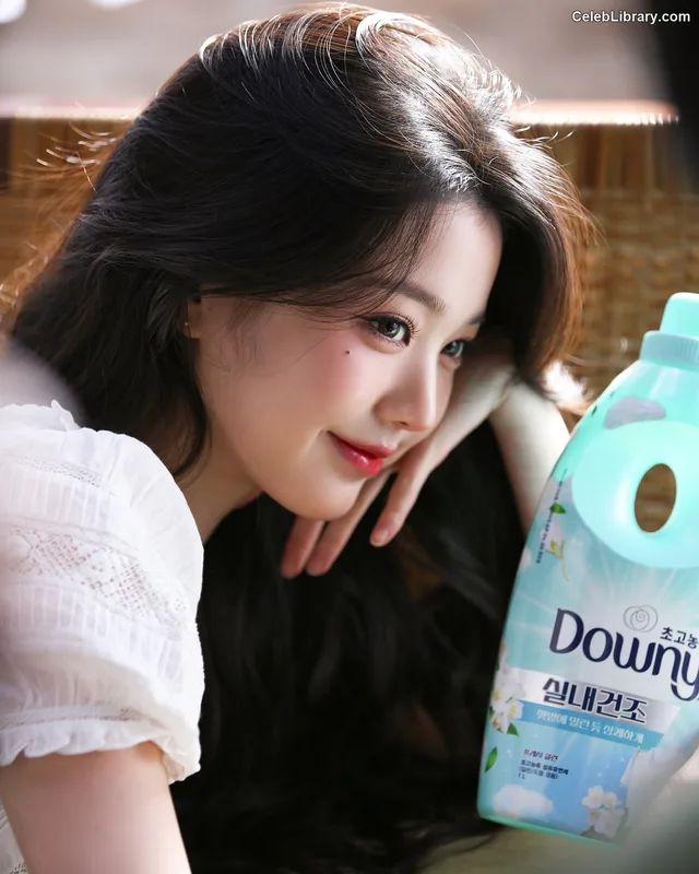 Jang Won-young 장원영 WONYOUNG photo 13 of 5846