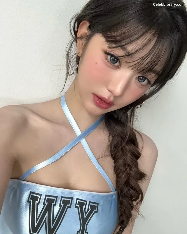 Jang Won-young 장원영 WONYOUNG photo 18 of 5846