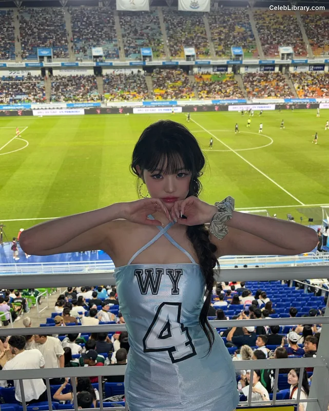 Jang Won-young 장원영 WONYOUNG photo 4 of 5846