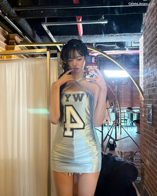 Jang Won-young 장원영 WONYOUNG photo 5 of 5846