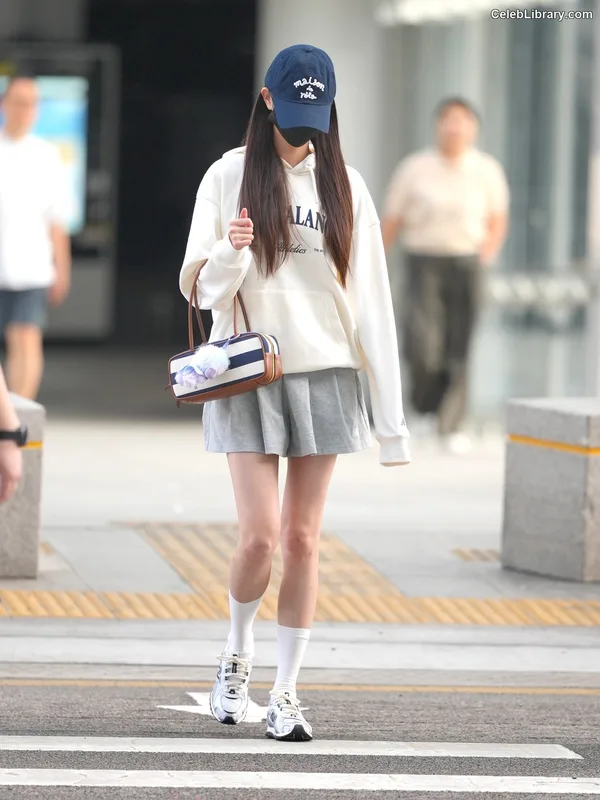 Jang Won-young  장원영 WONYOUNG photo 12 of 5846