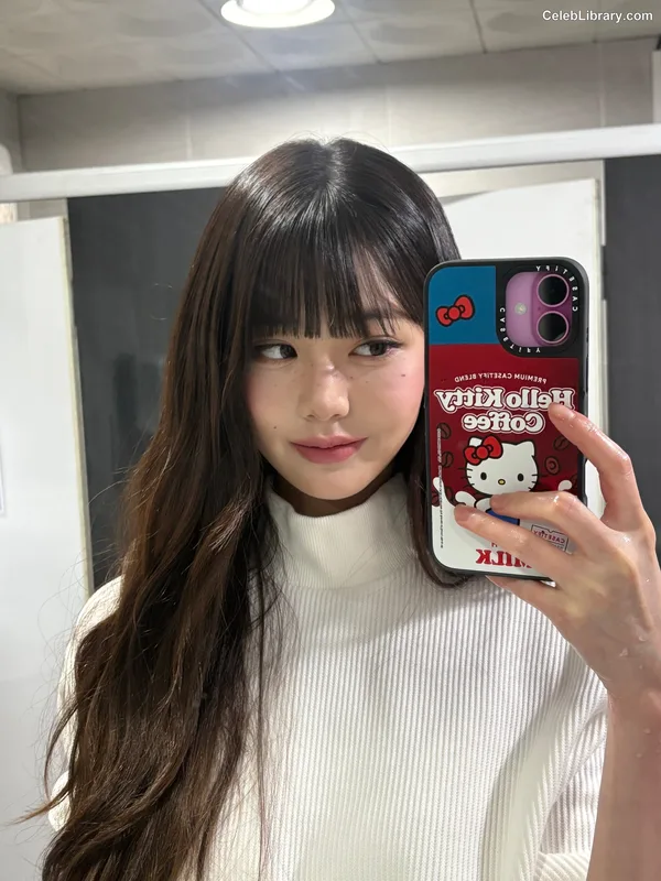 Jang Won-young  장원영 WONYOUNG photo 3 of 5846