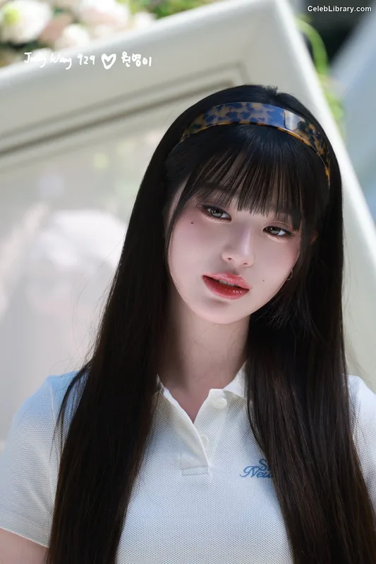 Jang Won-young  장원영 WONYOUNG photo 7 of 5846