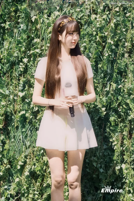 Jang Won-young  장원영 WONYOUNG photo 17 of 5846