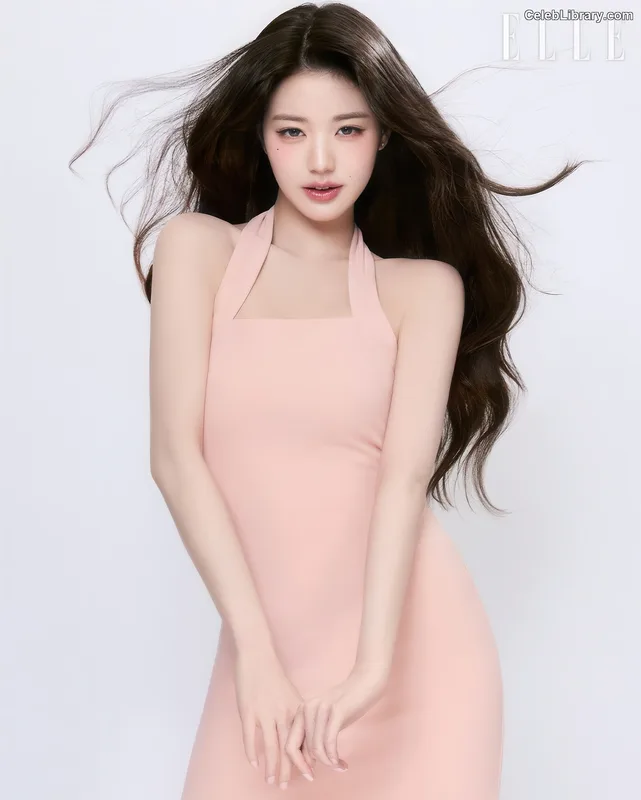Jang Won-young 장원영 WONYOUNG photo 15 of 5846