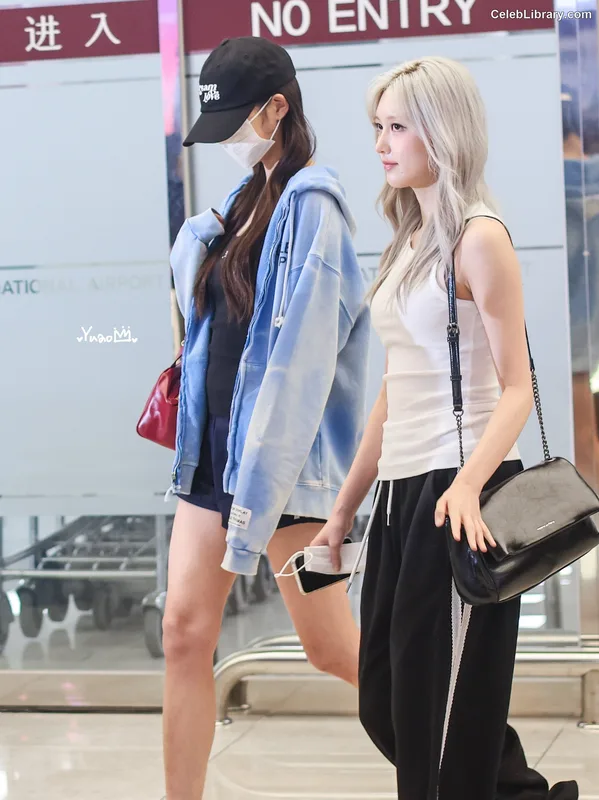 Jang Won-young 장원영 WONYOUNG photo 21 of 5846