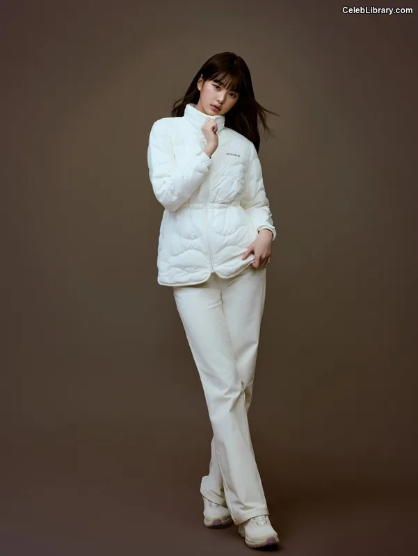 Jang Won-young 장원영 WONYOUNG photo 11 of 5846