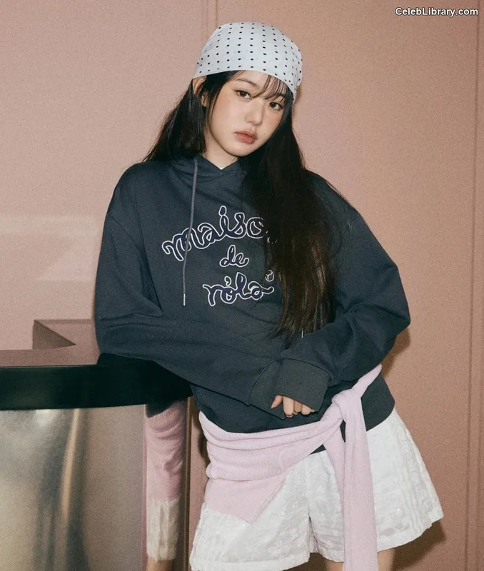 Jang Won-young 장원영 WONYOUNG photo 16 of 5846