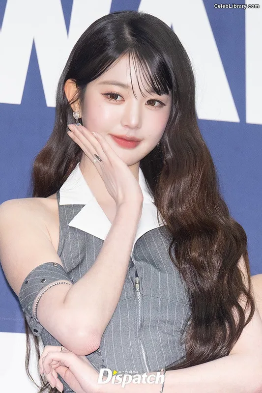 Jang Won-young 장원영 WONYOUNG photo 22 of 5846