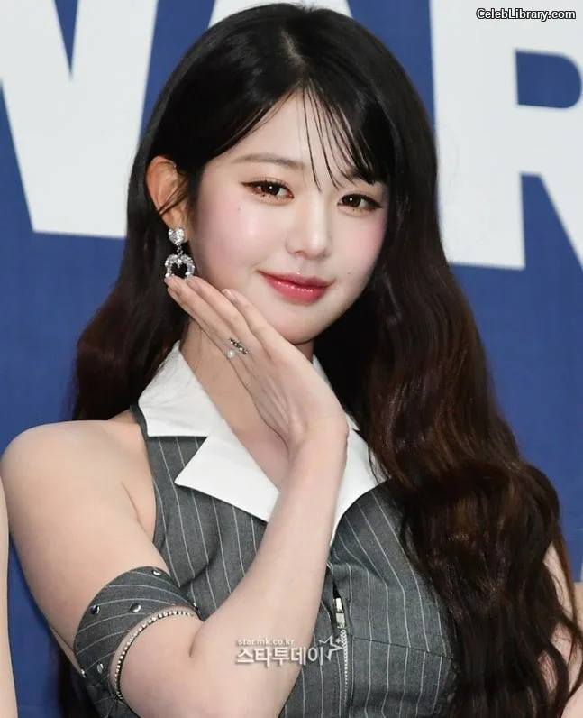 Jang Won-young 장원영 WONYOUNG photo 2 of 5846