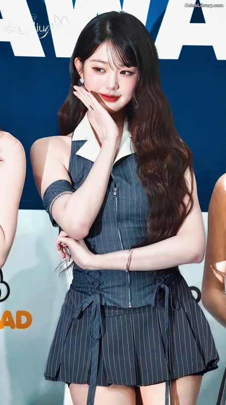 Jang Won-young 장원영 WONYOUNG photo 6 of 5846