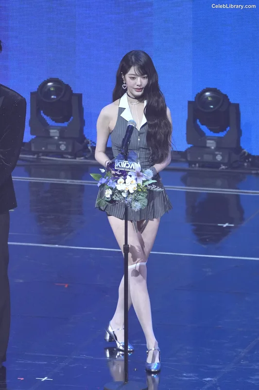 Jang Won-young 장원영 WONYOUNG photo 17 of 5846