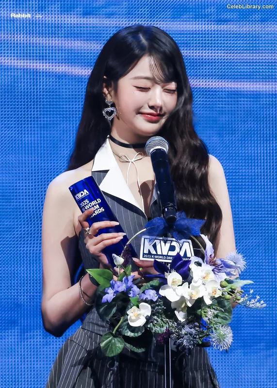 Jang Won-young 장원영 WONYOUNG photo 24 of 5846