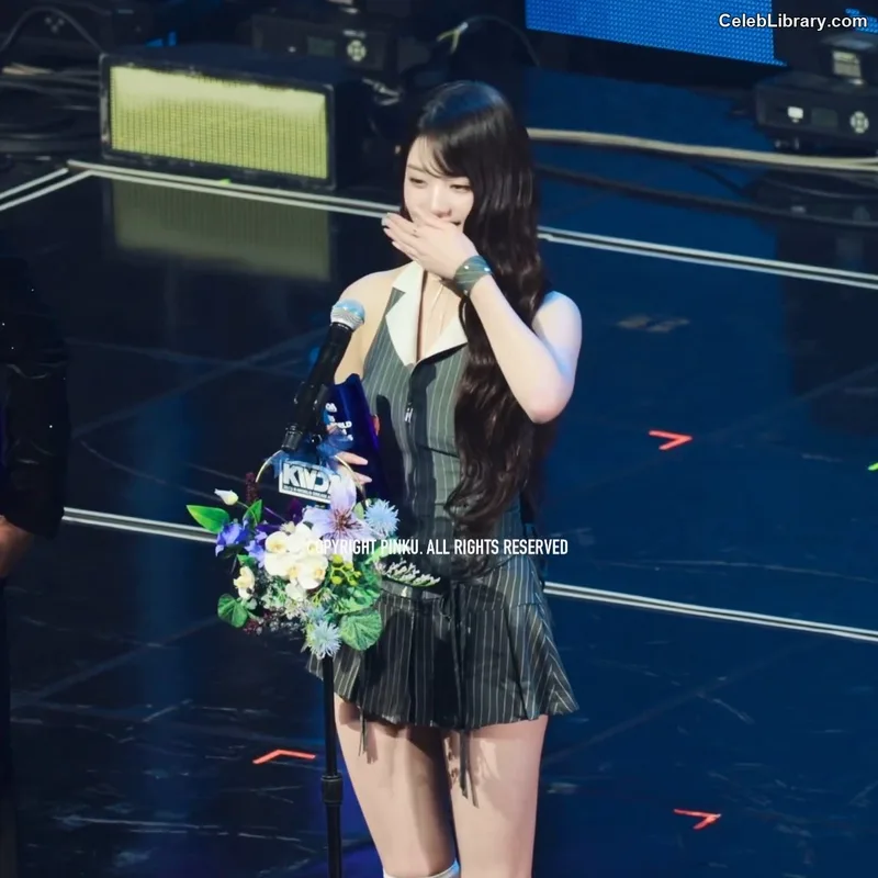Jang Won-young  장원영 WONYOUNG photo 13 of 5846