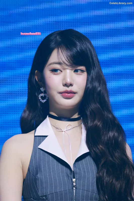 Jang Won-young  장원영 WONYOUNG photo 18 of 5846