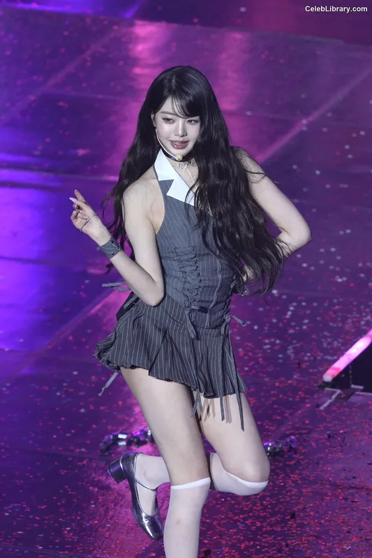 Jang Won-young  장원영 WONYOUNG photo 12 of 5846