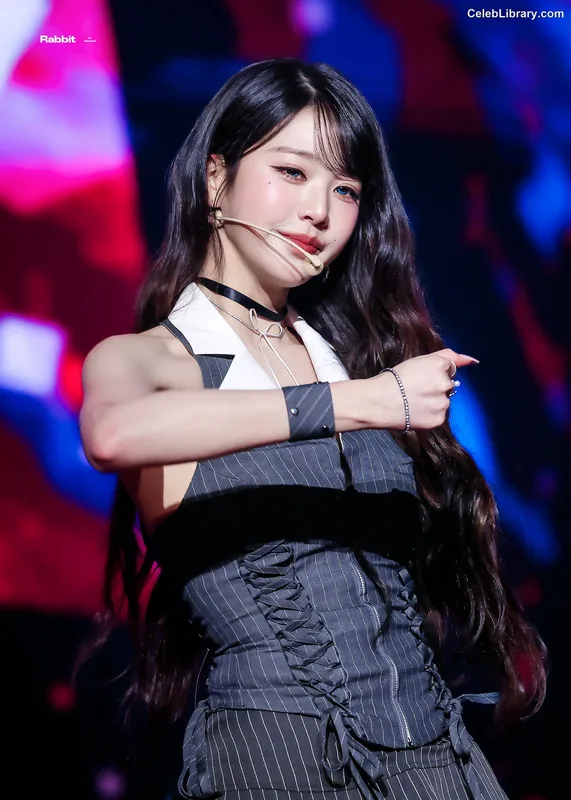 Jang Won-young  장원영 WONYOUNG photo 17 of 5846