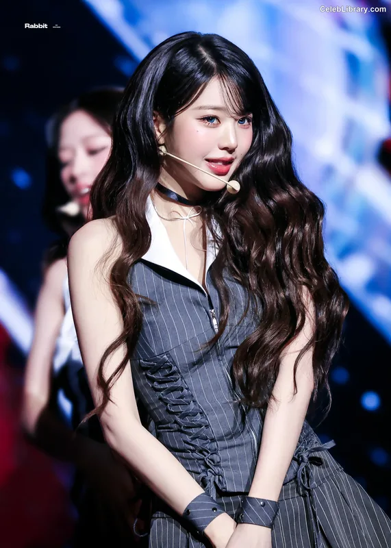 Jang Won-young  장원영 WONYOUNG photo 18 of 5846