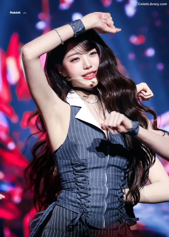 Jang Won-young  장원영 WONYOUNG photo 22 of 5846