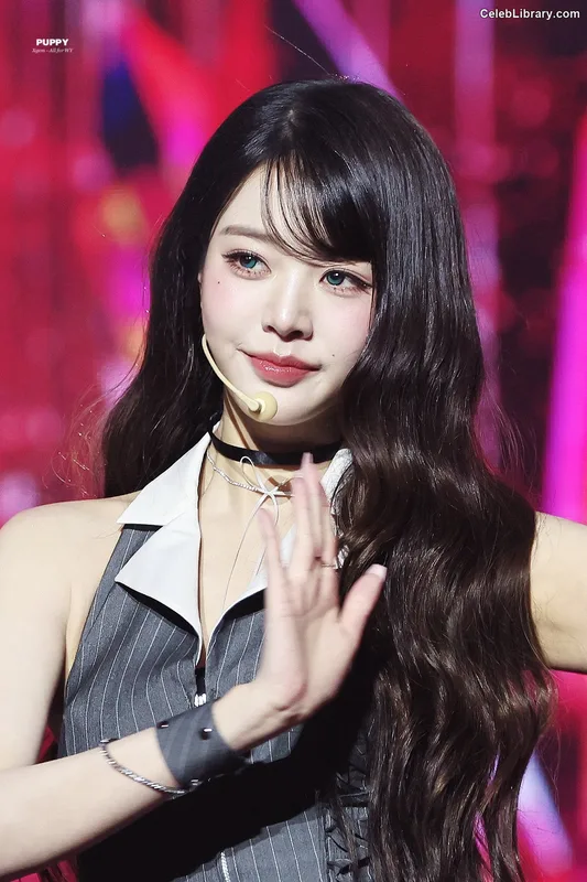Jang Won-young  장원영 WONYOUNG photo 23 of 5846